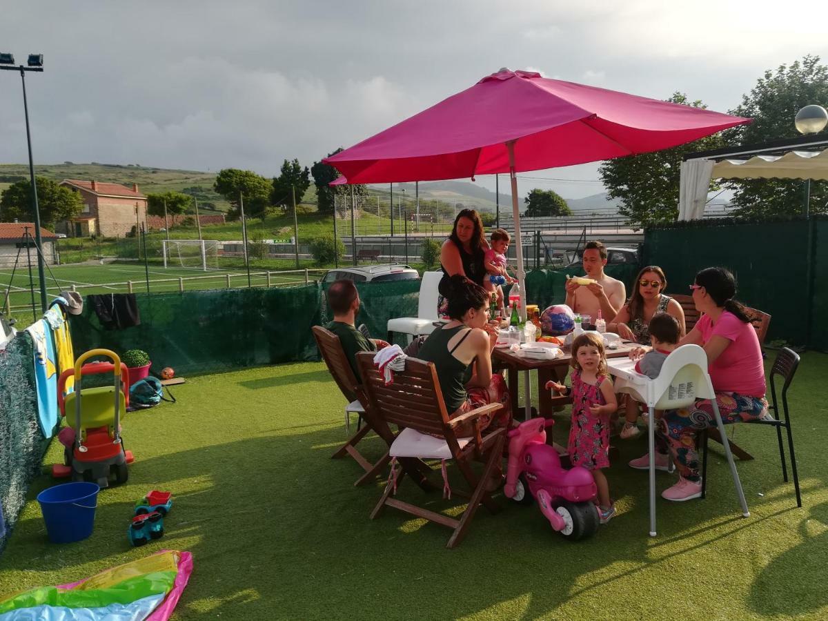 Villa Dalia Suances Buitenkant foto